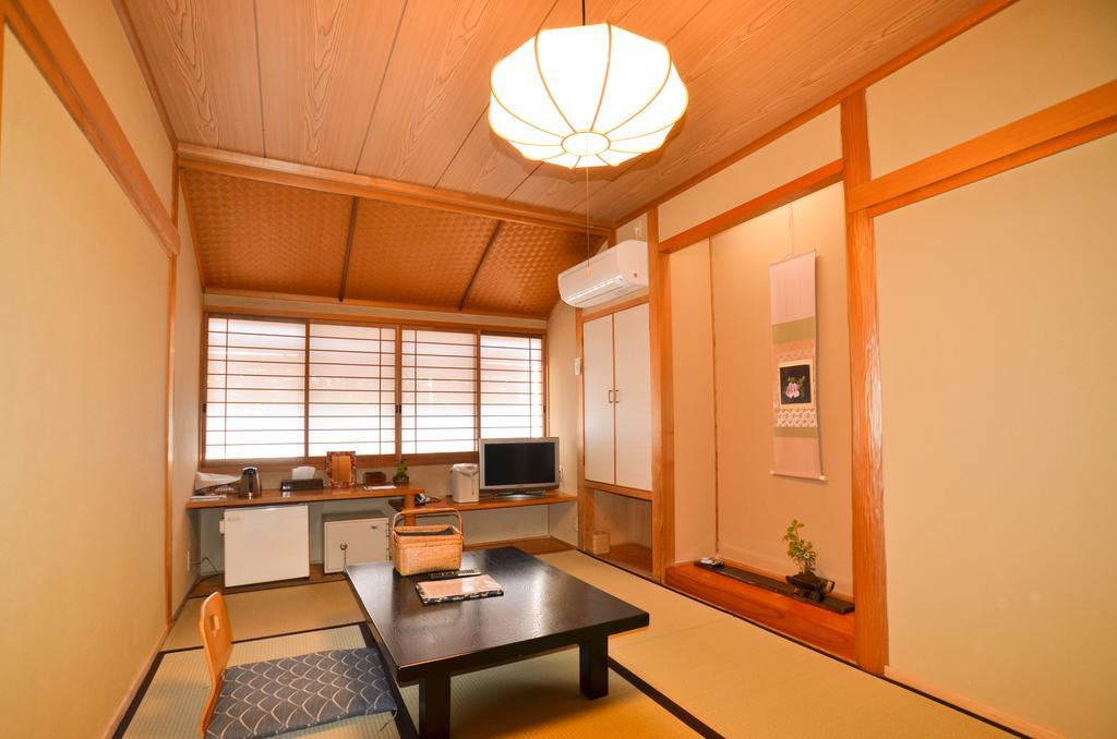 Hotel Kunisaki Unzen Zimmer foto